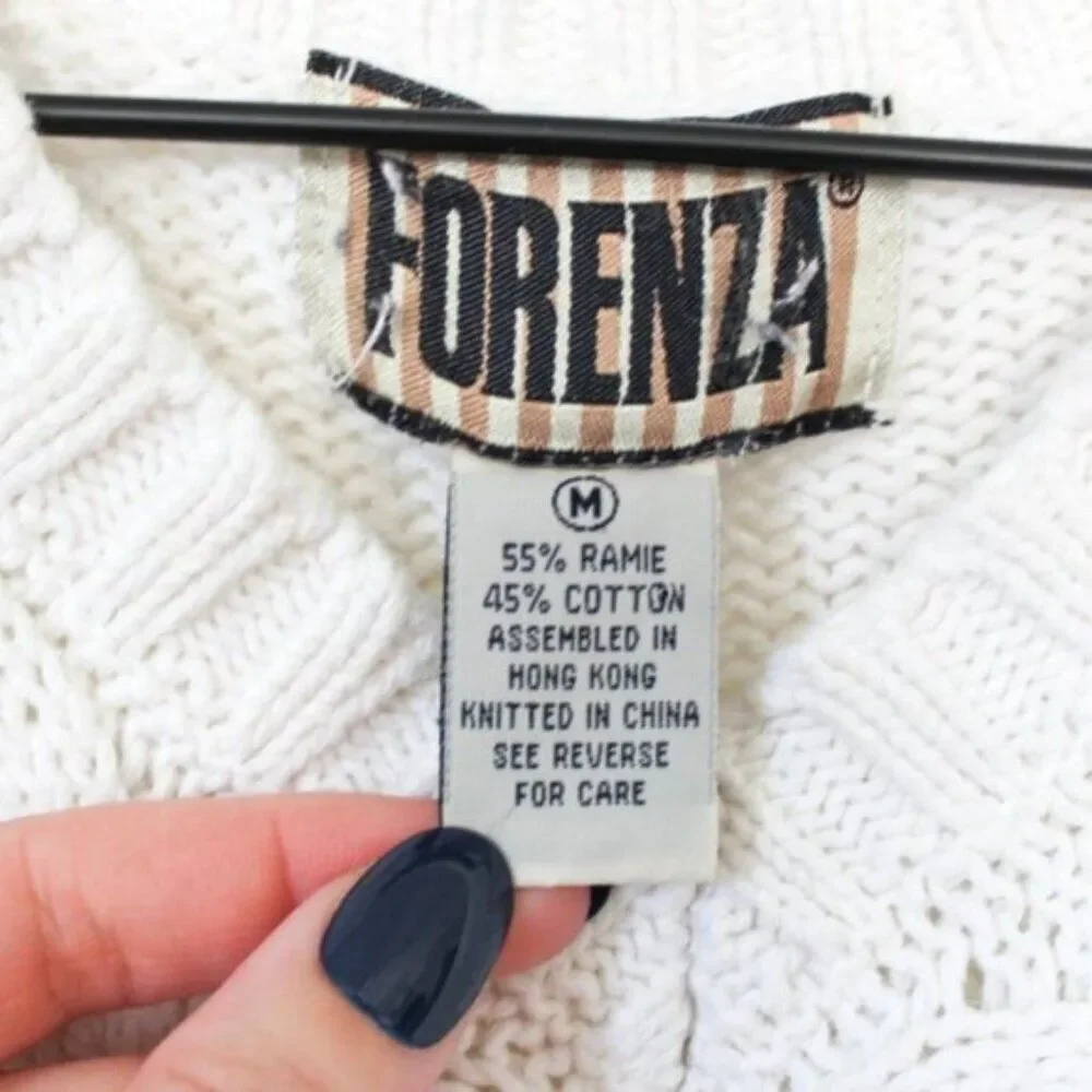 Vintage Women's White Long Sleeve V-neck Sweater with Cable Knit Accents Medium - Picture 8 of 8